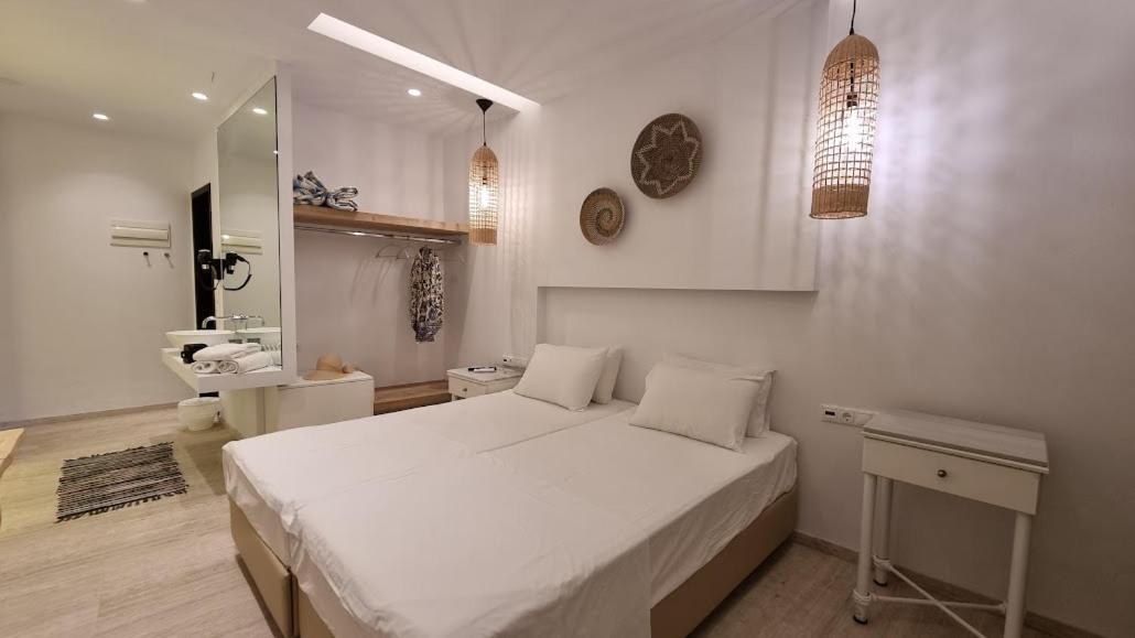 Hotel Alexandra Скала Экстерьер фото